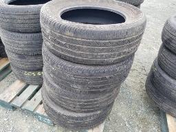 4 pneus CONTINENTAL 215/55R16