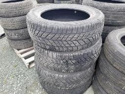 4 pneus GOOD YEAR ULTRA GRIP 245/55R19 Hiver