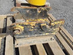 Attache a tramak CATERPILLAR 