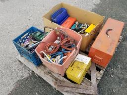 Lot vari&eacute;s