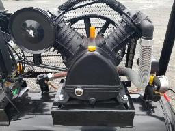 1 Compresseur &agrave; air neuf, essence, moteur Briggs-Stratton 15HP, neuf