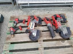 Lots outils &agrave; batterie Milwaukee M18