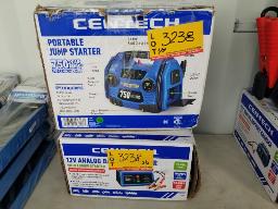 Chargeur CEN-TECH 12Vm charge intelligente, maintien de charge automatique et Booster Pack CEN-TECH 750 amp&egrave;res, d&eacute;marreur portable 750A, pinces incluses, batterie int&eacute;gr&eacute;e