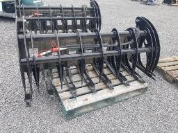 Pince a grappin 72po attache skid steer