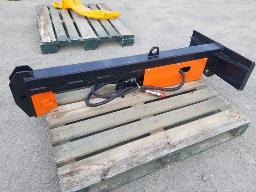 Fendeuse a bois hydraulique horizontale pour mini chargeur, max 25po
