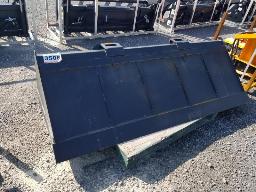 Godet 84po attache skid steer