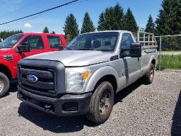 2011 FORD F350 Camionnette
