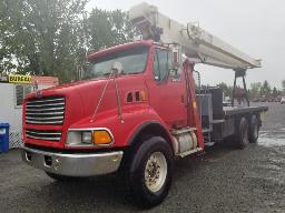 1996 FORD COH Camion grue manuel