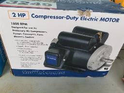 Moteur &eacute;lectrique 2hP, usage agricole / atelier