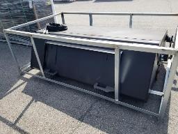 Balai rotatif 72`` attache Skid-Steer, bo&icirc;te 88`` x 53`` x 31``