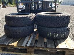 4 pneus Toyo obserue G3-1CE 175/65R16 Hiver