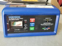 Chargeur CEN-TECH 12V