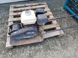 Plaque vibrante MV80 moteur Honda GTX160