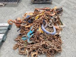 Lot de palans-cha&icirc;nes-crochets