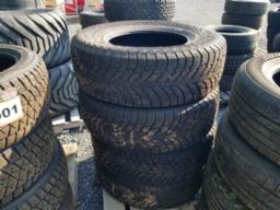 4 pneus, Nokian Hakkapel11tta Lt3 LT285/70R17, hiver.