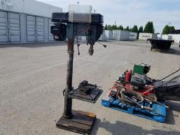 Perceuse &agrave; colonne 22`` avec &eacute;taux King industriel 100V. Mod&egrave;le KC-122 FC