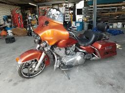 2008-Harley Davidson FLHT. Motocyclette.