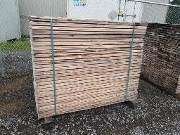 Environ 464 mcx de planches &agrave; cl&ocirc;ture blanchis 1" x 6" x 5"