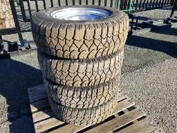 4 pneus hiver LT 225/75R16 Traction King Jante 5 x 114.3