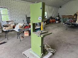 St-Prosper: Scie &agrave; ruban Holitek 14 po, 2 hp, 240 V.