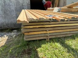 St-Prosper: 8 moulures, 3/4 po &times; 3 po &times; 8 pi.