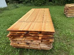 St-Prosper: Planches de pin rouge select, 4/4 (1 po) &times; 8 &agrave; 13 po de largeur (420 PMP).