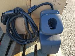 Chargeur pour v&eacute;hicule &eacute;lectrique FLO.