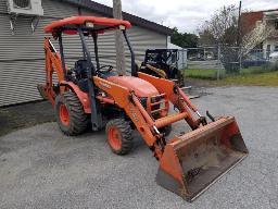 2015- Tracteur Kubot diesel, mod&egrave;le B26.