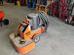 Meuleuse &agrave; b&eacute;ton, moteur 7.5 Hp