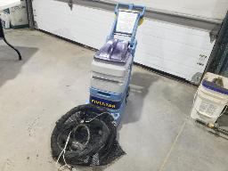 Laveuse &agrave; tapis et fauteuil marque Fivestar, mod&egrave;le 411TR