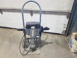 Marteau piqueur Makita 110 V