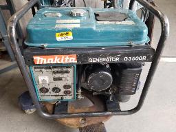 G&eacute;n&eacute;ratrice Makita 3500 110/220V