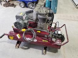Compresseur &agrave; air 110 V, 2 r&eacute;servoirs , 1 roue