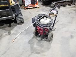 Laveuse &agrave; pression Kodiak 4000 PSI, mod&egrave;le KC 4350GPC, Honda 13Hp.