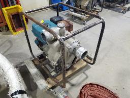 Pompe &agrave; eau Makita 3