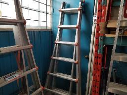 Escabeau, mod&egrave;le M26, marque Little Giant + escabeau 6', marque &Eacute;lite