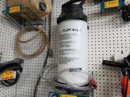 Makita r&eacute;servoir &agrave; eau pressuris&eacute; de 10 litres