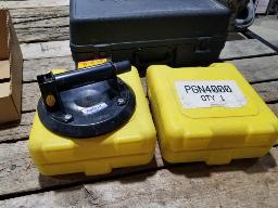 PGN 4000, Set de 2 ventouses 8", capacit&eacute; 125 livres chacune