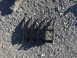 2026-R&acirc;teau d'excavatrice / Excavator Rake.