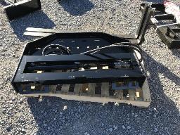 2026-Carcan avec fourche hydraulique / skid stee Side shift fork