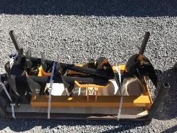 2026-Tari&egrave;re et rallonge pour chargeuse compacte / skid steer loader auger and extra rod.
