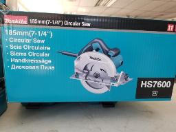 Scie circulaire &eacute;lectrique 7 1/4", Makita, mod&egrave;le HS7600