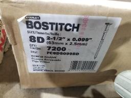 7200 clous en bobines viss&eacute;es 2 1/2"