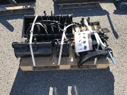 2026-Accessoires pour mini-pelle / Mini Excavator Attachment