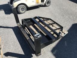 2026-Fourches pour chargeuse compacte / Skid Steer Forks.