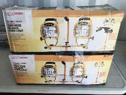 1 paquet de 2 Luminar work 1000W / 120V / Twin Head Halogen Work Light