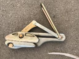 Lot de 14 Tire Cable Klein Tool de 2 grosseurs. Jamais utilis&eacute;.