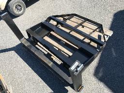 2026-Fourches pour chargeuse compacte / Skid Steer Forks.