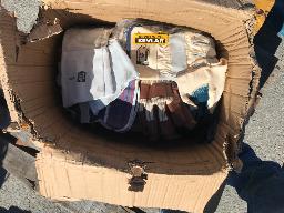 Environ 103 paires de gants de travail, 5 mod&egrave;les, Neuf