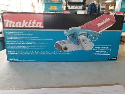 Ponceuse &agrave; bande 3" x  24" Makita &eacute;lectrique, mod&egrave;le 9924DB